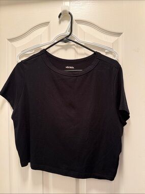 Black Women's Crop Tee - Classic Crewneck